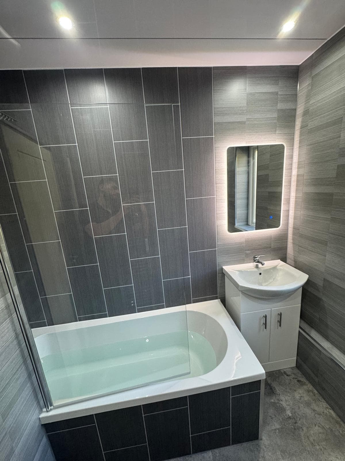 Example bathroom finish 13