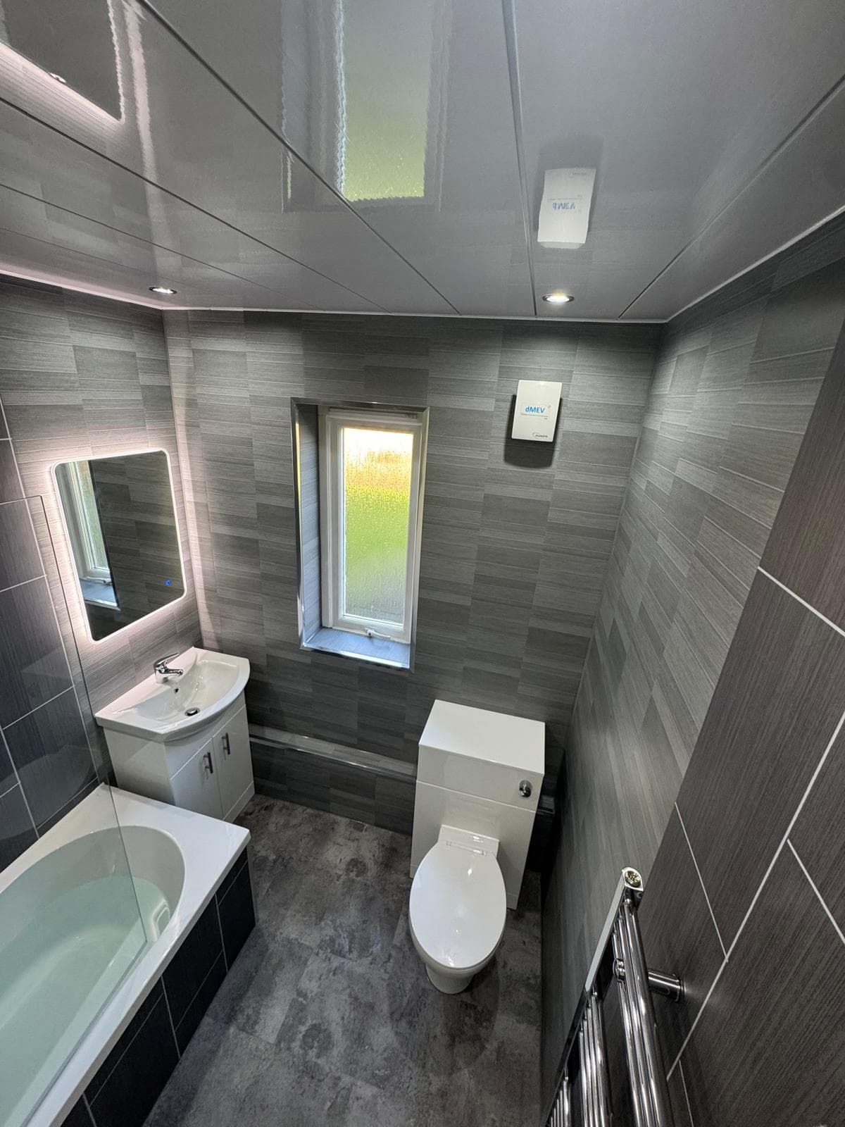 Example bathroom finish 14